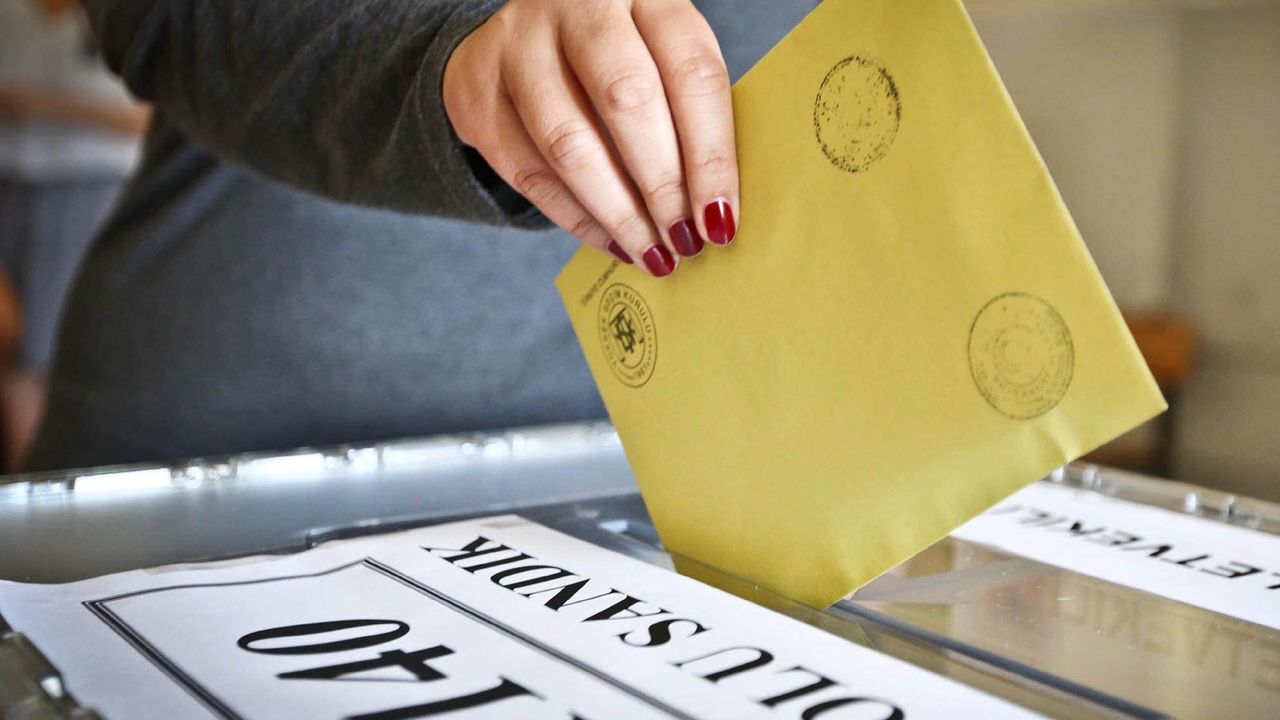 YSK'dan 36 partiyi kapsayan seçim kararı
