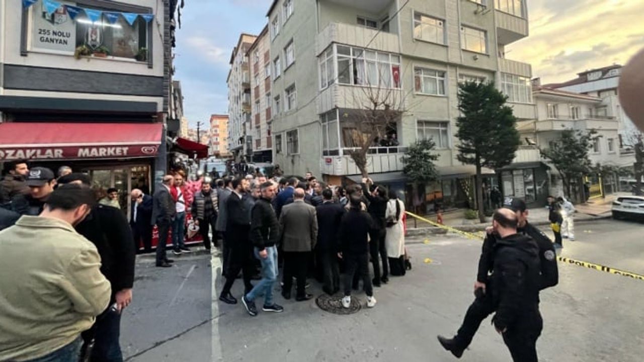 Küçükçekmece’de AKP’nin seçim çalışması sırasında silahlı saldırı düzenlendi