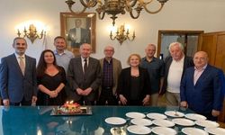 Duayen gazeteci Altan Öymen 90. yaşını kutladı