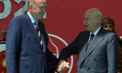 Bahçeli, Erdoğan överken kendini tutamadı