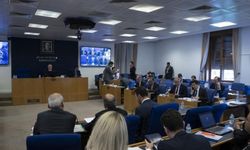 Hiç şaşırmayacaksınız: Milletvekilleri kendi maaşlarına yapılacak zammı 1 dakikada tartışmasız kabul etti