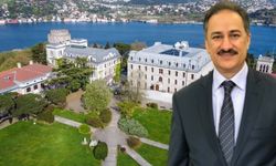 Kayyum Boğaziçilileri maille tehdit etti: Mezun kartınızı iptal ederiz