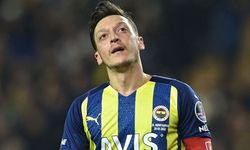 Mesut Özil: Fenerbahçe forması ile daha çok başarılar elde etmek istemiştim