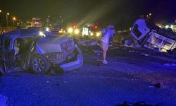 Bir trafik kazası daha: Eski belediye başkanları dahil 5 ölü, 2 yaralı