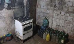 Çocuklarıyla 17 yıl esir tutulan kadın kurtarıldı