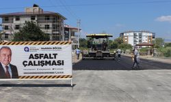 Gazipaşa Kültür Merkezi yolu sıcak asfaltla kaplandı