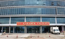 İki vali yardımcısı meslekten ihraç edildi
