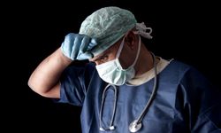 İstifa eden ve emekliye ayrılan doktor sayısı 10 bine ulaştı