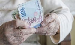 Milyonlarca emekliyi ilgilendiriyor: O banka maaş promosyonunu  yarı yarıya düşürdü