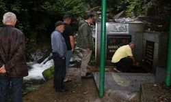 Rizeliler arsenikli suyu içmek için sıraya girdi