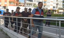 Tartıştığı kadını bıçaklayarak öldürdü, cesedi otomobille birlikte yaktı