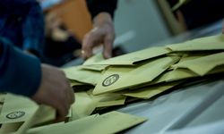 4 büyükşehirde yapılan anket açıklandı: Sadece bir parti oyunu yükseltti