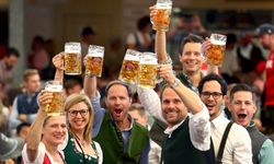 Avrupa'nın iki yıllık hasreti bitti, dünyanın en büyük bira festivali Oktoberfest başladı