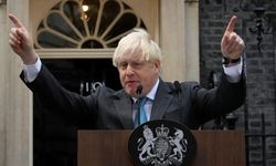 Boris Johnson böyle veda etti: İşlevini yerine getirmiş olan roketlerden biriydim