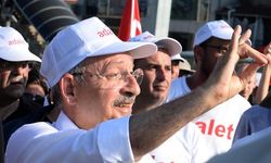 Ülkücülerle toplantı bu sloganlarla bitti: Bozkurt Kemal!