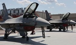 Yunanistan, modernize edilen iki F-16’yı teslim aldı: İlk uçuş o adaya