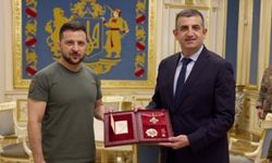 Zelenskiy'den Bayraktar'a 1. derece devlet nişanı