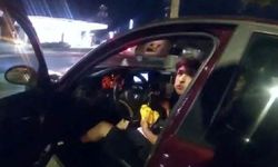 ABD’de polis dehşeti: Aracında hamburger yiyen genci vurdu