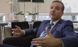 Habertürk yazarı profesör İyi Parti'ye katılıyor