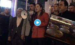 MHP Milletvekili Arzu Erdem yanına aldığı ülkücü çeteyle konser bastı