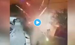 Adana’da bir garip eğlence: Birbirlerine havai fişek fırlattılar