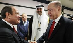 Erdoğan ve Sisi'nin tokalaşmasını kim organize etti: İşte yanıtı...