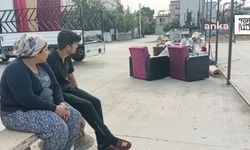 Ev sahibi fahiş zammı ödeyemeyen aileyi sokağa attı
