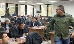 'Evet' oyu veren MHP'liler ile 'hayır' oyu veren MHP'liler arasında cinsiyetçi tartışma: Etek giymeyi unutmayın