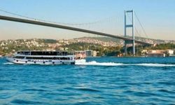 İstanbul Boğazı'nda gemi trafiği durduruldu