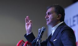 Ömer Çelik: CHP'liler gibi İngiltere'nin, Amerika'nın sokaklarında hamburger aramıyoruz