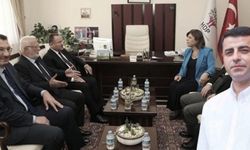 Selahattin Demirtaş, HDP-AKP görüşmesini yazdı