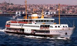 İstanbul'da vapur seferlerine lodos engeli