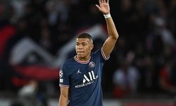 Mbappe yine tarihe geçti