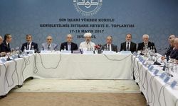 Diyanet bunu da söyledi: Evlat edinen ile depremzede arasında evlenme engeli yoktur