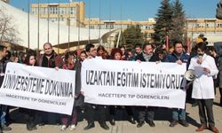 Hacettepe Tıp öğrencilerinden uzaktan eğitime tepki