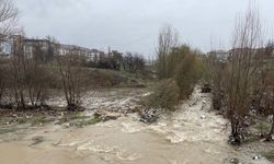 Deprem bölgesinde kar ve yağmur etkili oluyor