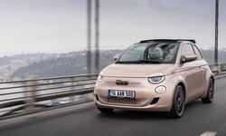Fiat’ın elektrikli modeli 500e, Türkiye'de satışa sunuldu