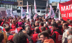 İşçiler Cengiz Holding önünde: Çadır kuracağız...