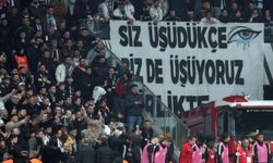 Tribünler susmuyor: Dolmabahçe'de yeniden 'hükümet istifa' sesleri...