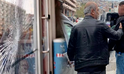 İzmir'de CHP seçim bürosuna saldırıldı
