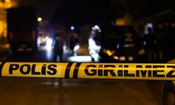 İzmir'de evinin kapısında başından vurulan kadın yaşamını yitirdi