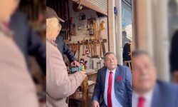 Kemençemun telini kesup ekleyeyim mi? 20 sene bekledum daha bekleyeyim mi?