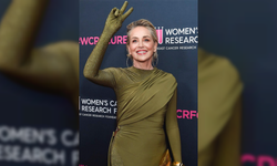 Sharon Stone'u Suudi tasarımcı giydirdi