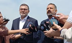 İzmir'de AKP ve CHP il başkanları bir araya geldi