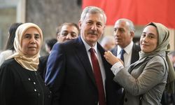 Selçuk Özdağ: "10 milletvekili arkadaşımız ile CHP'den istifa ettik''