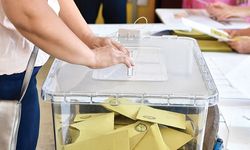 Türkiye genelinde oy verme işlemleri başladı