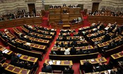 Yunanistan geçici hükümetinden yemin töreni