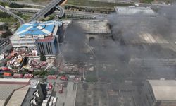 Başakşehir'de fabrika yangını 29 saattir söndürülemedi