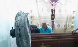 Tabuttan hastaneye: Cenaze töreni öncesi nefes aldığı fark edildi
