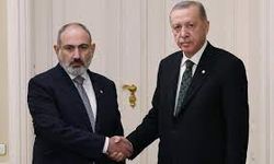 Erdoğan,Paşinyan ile görüştü
